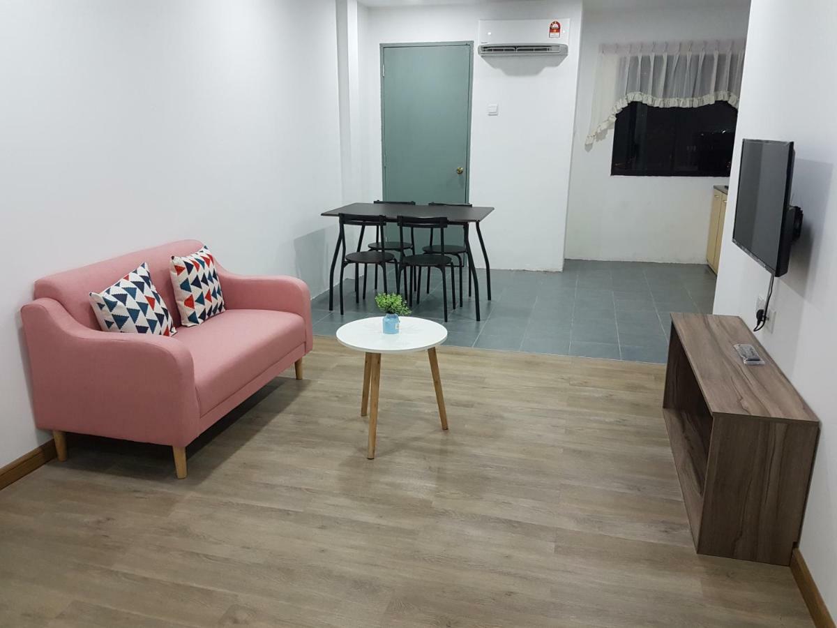 Sembulan @ Ning Guesthouse 宁舒民宿 コタキナバル エクステリア 写真